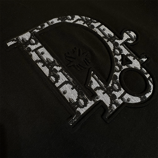 Embroidered Logo T-shirt