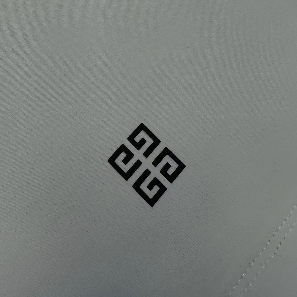 GIVENCHY Paris Logo Print T-shirt