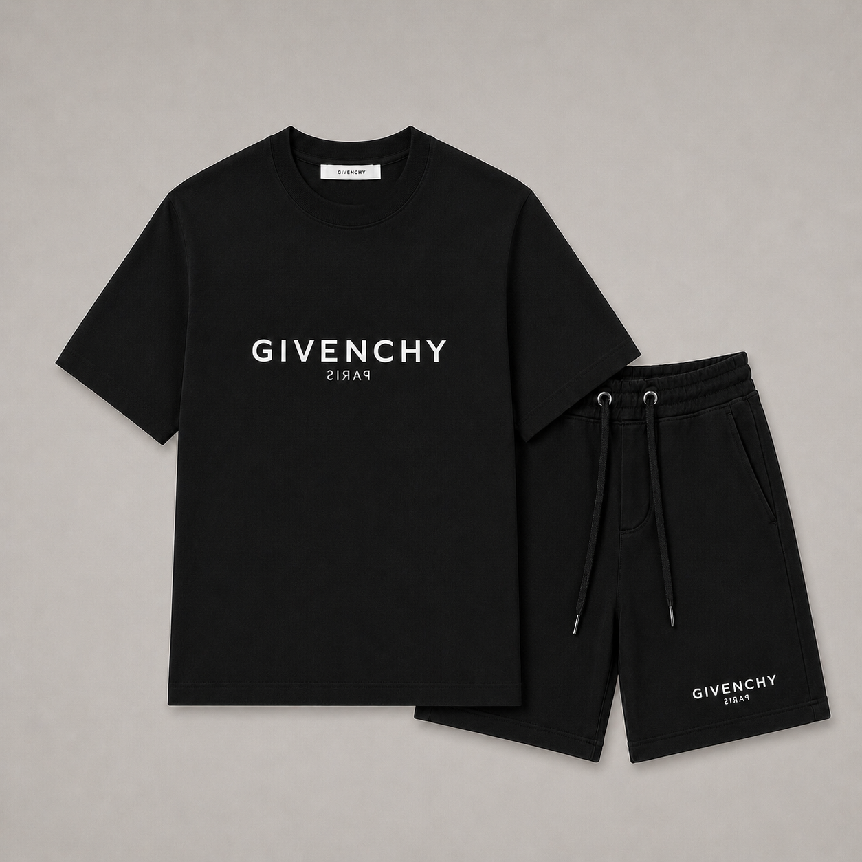 Reverse Logo T-Shirtt&Shorts Set