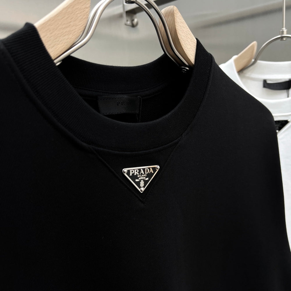 Metal Triangle Logo Sweatshirt
