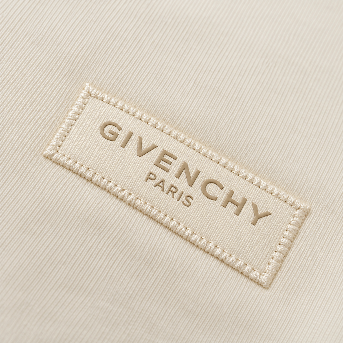 Sweatshirt in with Patch Logo